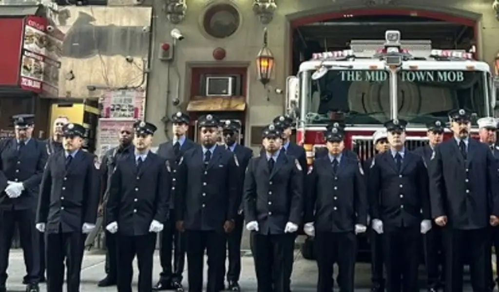 Imagen Bomberos de Nueva York protestan tras hallazgo de documentos sobre toxinas del 11S