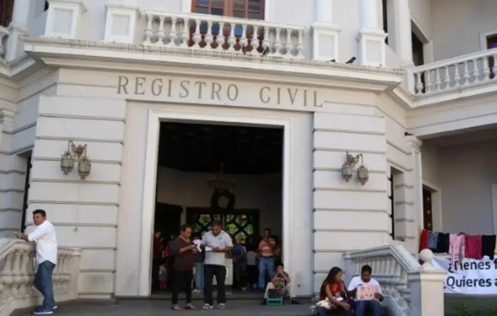 Imagen Acude por un acta y se da cuenta que por error le cambiaron el sexo en Veracruz 