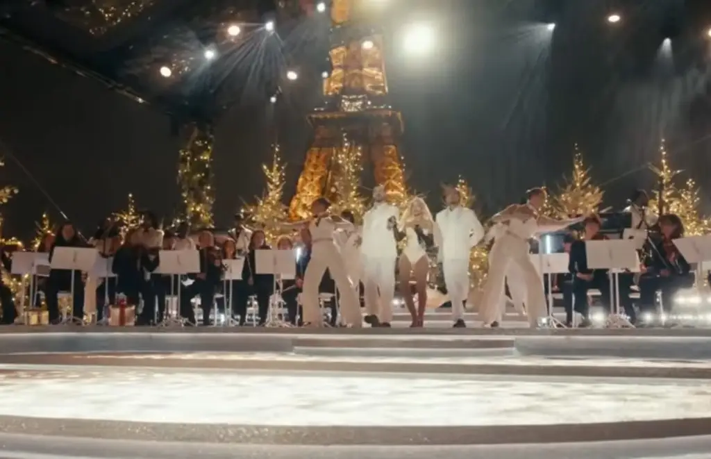 Imagen Christina Aguilera estrena su nuevo tema navideño. Escúchalo aquí (+Video)