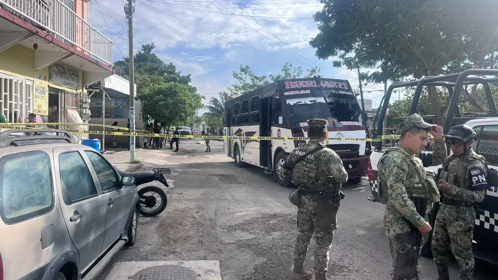 Imagen Camión urbano atropella y mata a mujer de la tercera edad en avenida de Veracruz 
