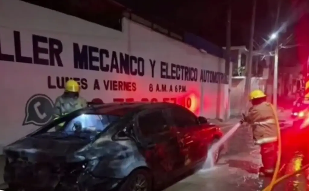 Imagen Reportan 3 muertos y 13 vehículos quemados por ola de violencia en Tabasco