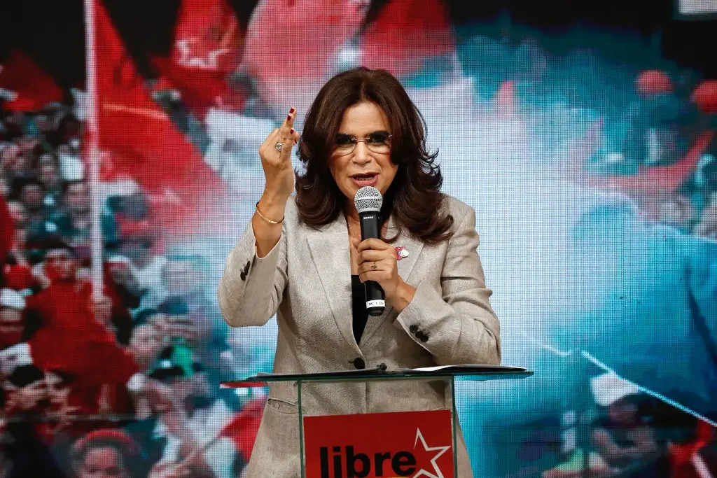 Imagen Candidata presidencial oficialista denuncia injerencia de Trump en elecciones de Honduras