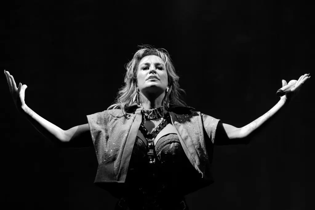 Imagen María José: El amor y la pasión en tremendo concierto en Veracruz