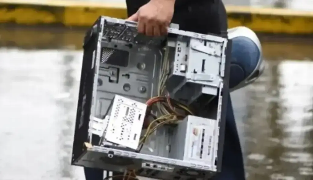 Imagen ¿Tienes pilas, papel, aparatos para reciclar? Puedes llevarlos a este lugar 