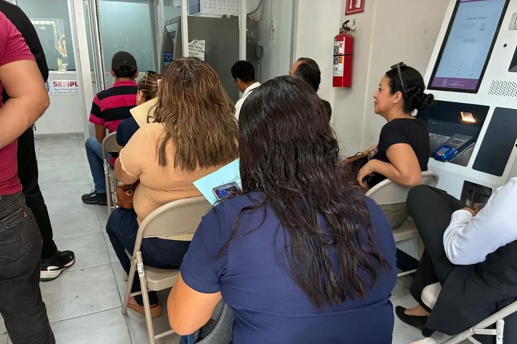 Imagen ¿Las mujeres también deben cumplir nuevo requisito para sacar licencia de conducir?