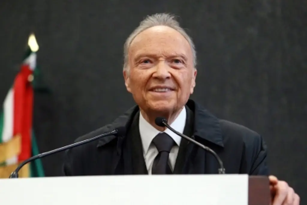 Imagen Cambios en FGR generan incertidumbre; filtraciones marcan salida de Gertz Manero: experto