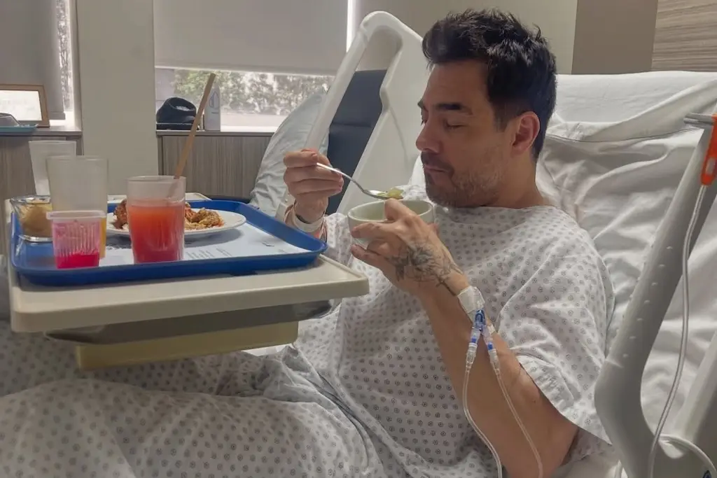 Imagen Hospitalizan a Omar Chaparro tras grabación de una película ¿Qué le pasó?