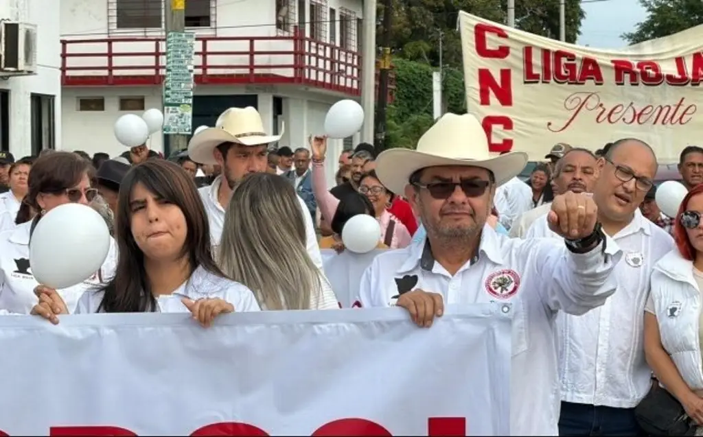 Imagen Exigen justicia por asesinato del líder campesino al norte de Veracruz 
