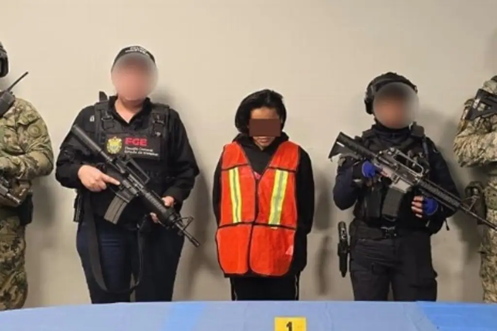 Imagen Realizan cateo en colonia de Mariano Escobedo, Veracruz; esto aseguraron 