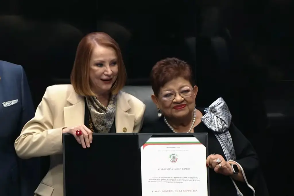 Imagen Este fue el primer mensaje de Ernestina Godoy, tras asumir como Fiscal General de la República