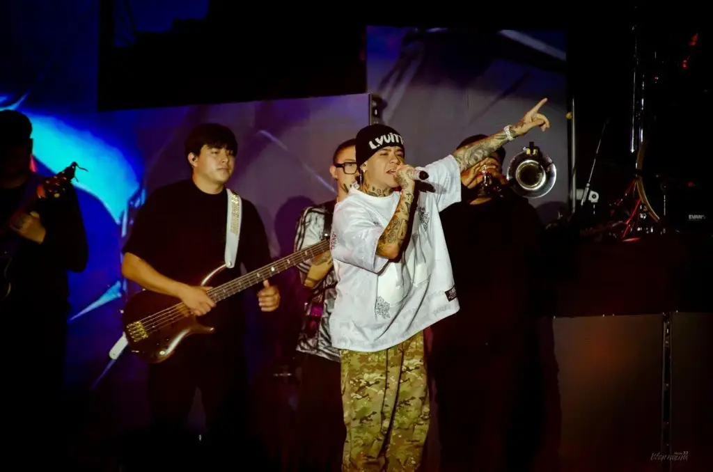 Veracruz ovaciona de principio a fin a Junior H 