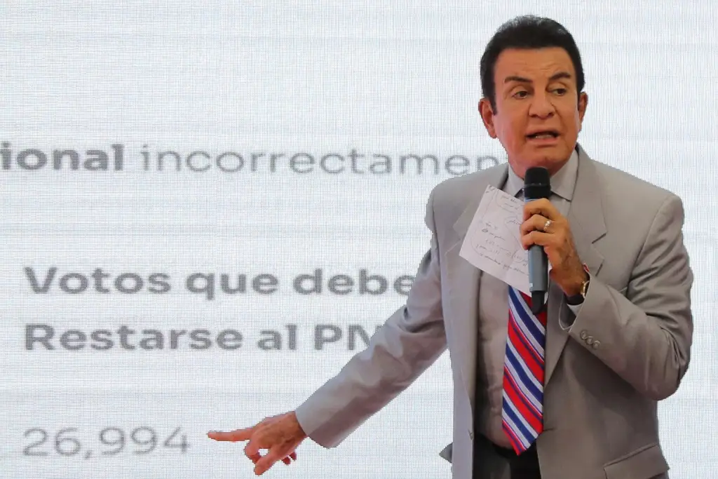 Imagen Elecciones Honduras | Nasralla denuncia 'errores graves' en más de 5 mil actas; solicita revisión