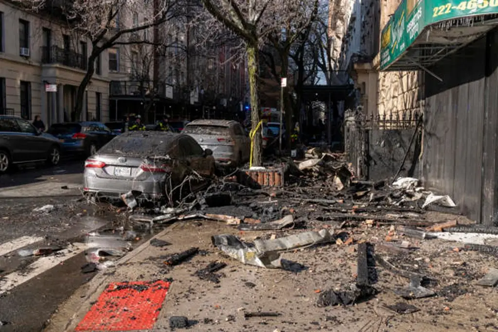 Imagen Reportan 6 heridos tras incendio en edificio de apartamentos en Nueva York 