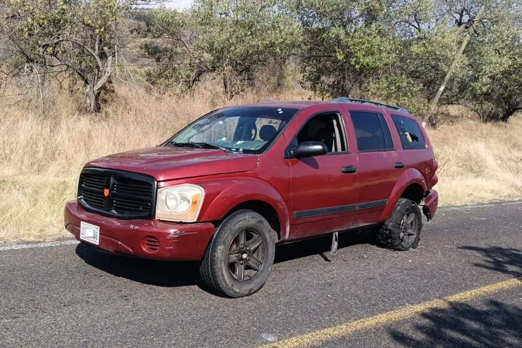 Imagen Atacan a balazos a policías en Michoacán; hay dos agentes heridos 