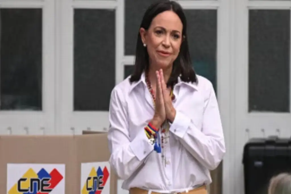 Imagen María Corina Machado se fue de Venezuela, reporta Wall Street Journal