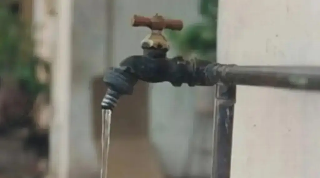 Junte sus cubetas, colonias de Veracruz sufrirán falta de agua varias horas