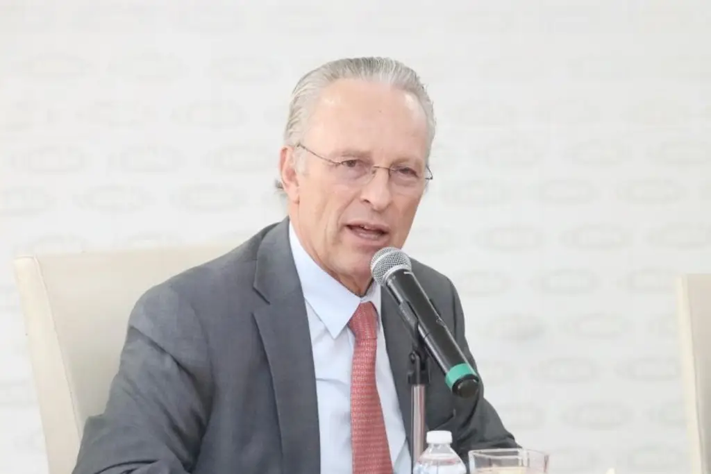 Imagen Nuevo presidente del CCE 'cierra filas' con Shienbaum, previo a la renegociación del TMEC 