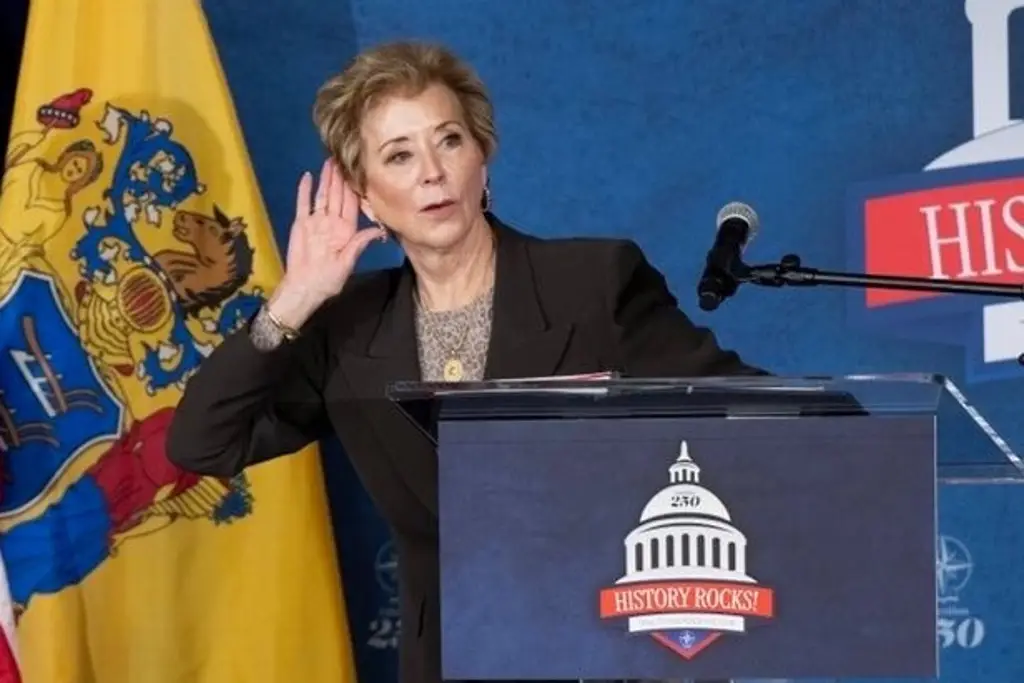 Imagen Aceptan demanda por abuso sexual en la WWE; implica a secretaria de Educación de EU