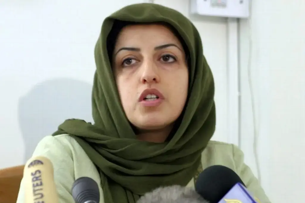 Imagen Detienen de forma violenta a la premio Nobel iraní Narges Mohammadi 