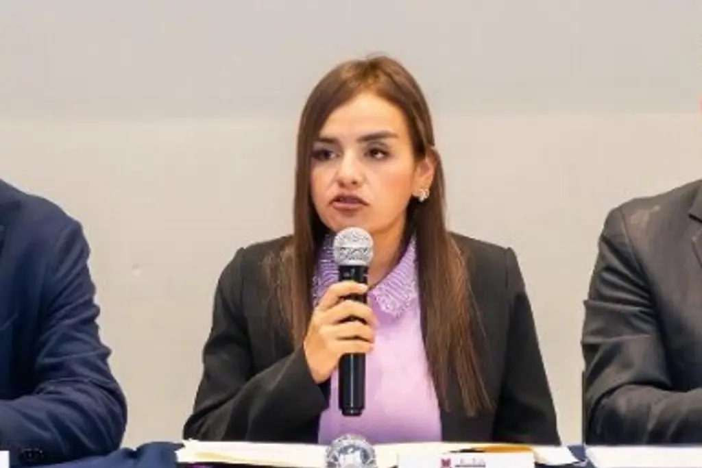 Imagen Grecia Quiroz denuncia presuntas extorsiones de policías federales a habitantes de Uruapan