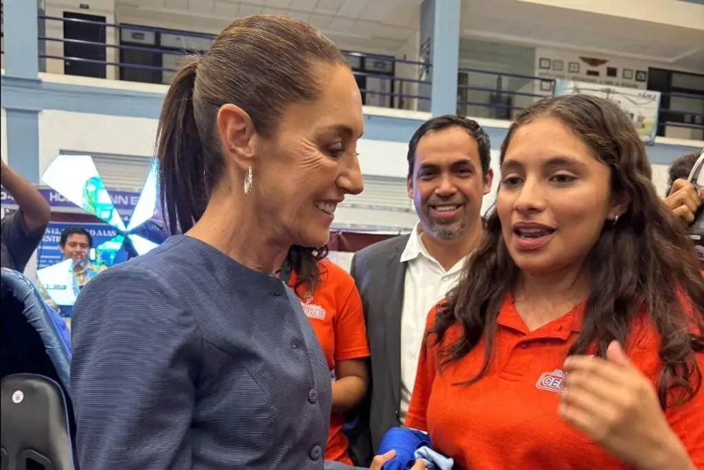 Imagen 'Ha logrado cosas increíbles': maestros sobre estudiante de Veracruz que llega a final mundial