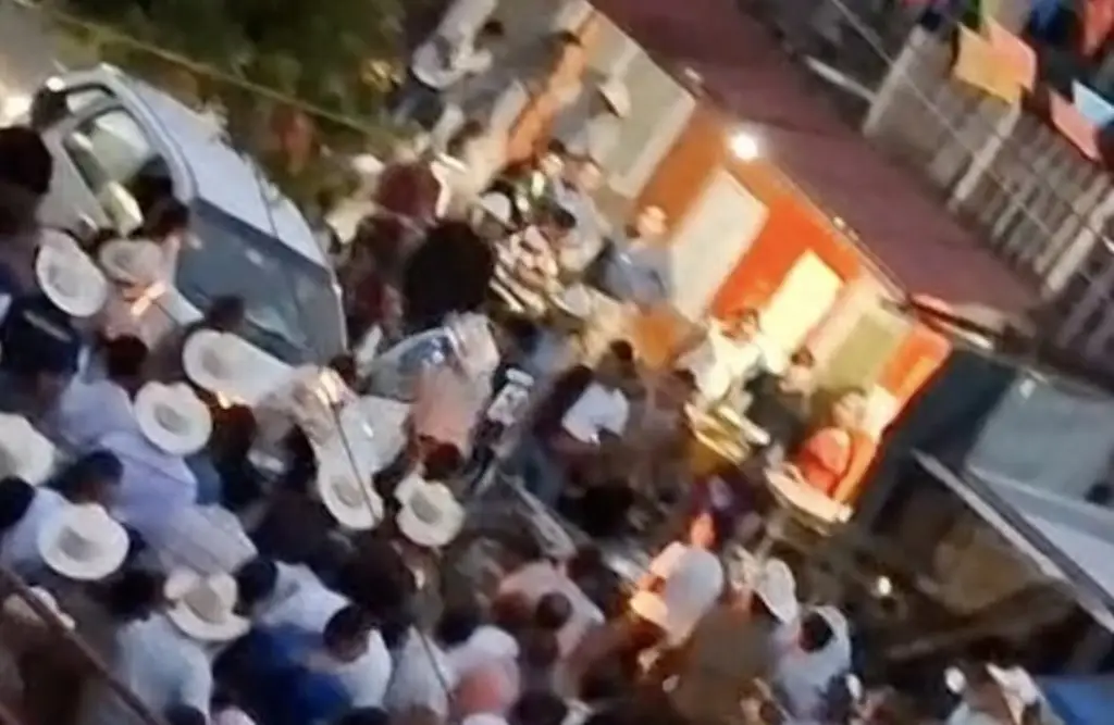 Imagen Conductor ebrio atropella asistentes de fiesta guadalupana en Misantla, Veracruz
