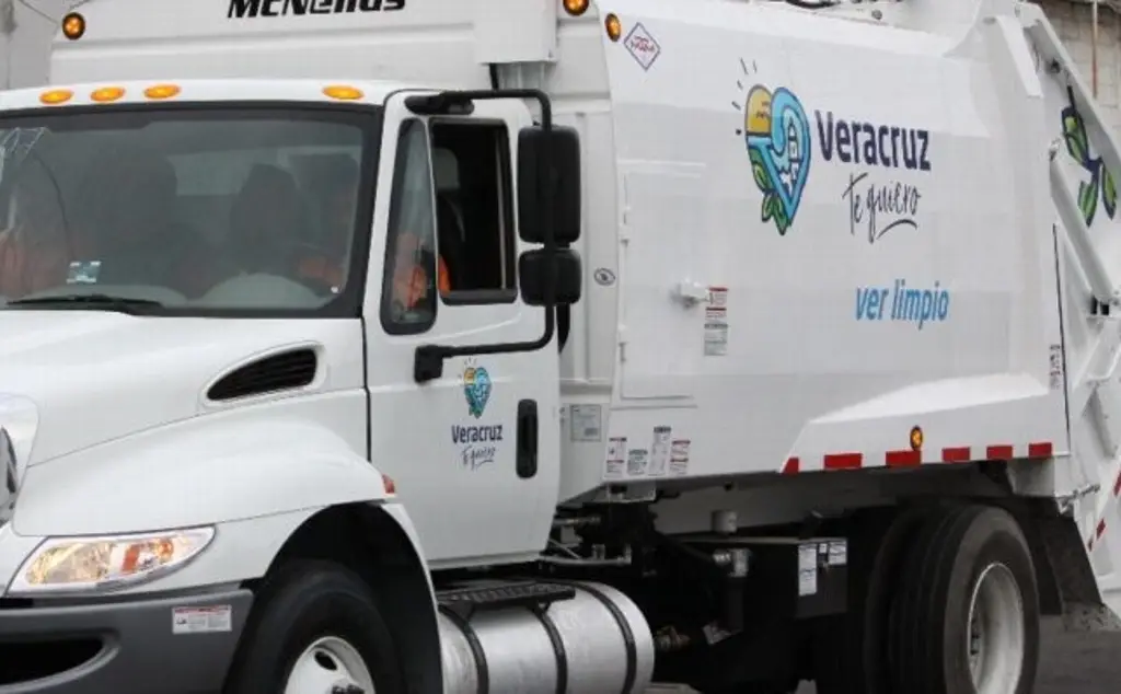 'Nos deben 3 años de salario', acusa líder del Sindicato de Limpia Pública de Veracruz 