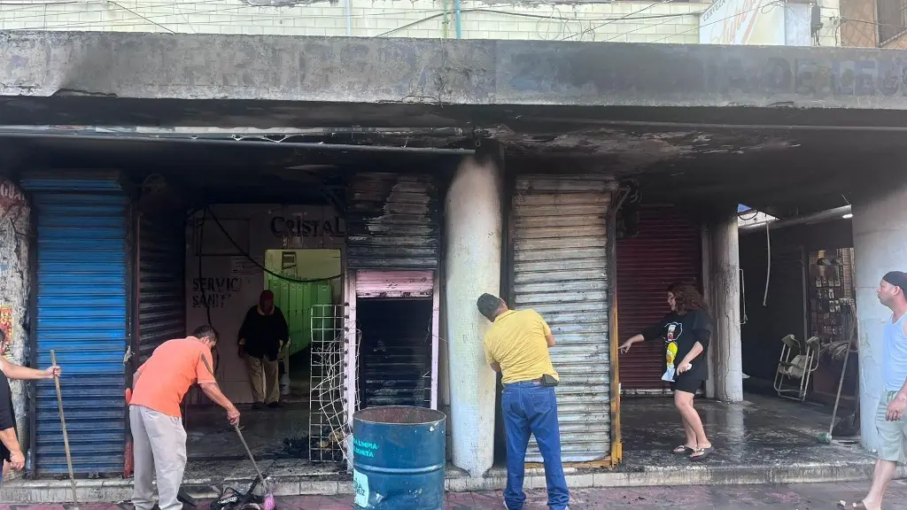 Imagen Se queman locales en zona de mercados de Veracruz 