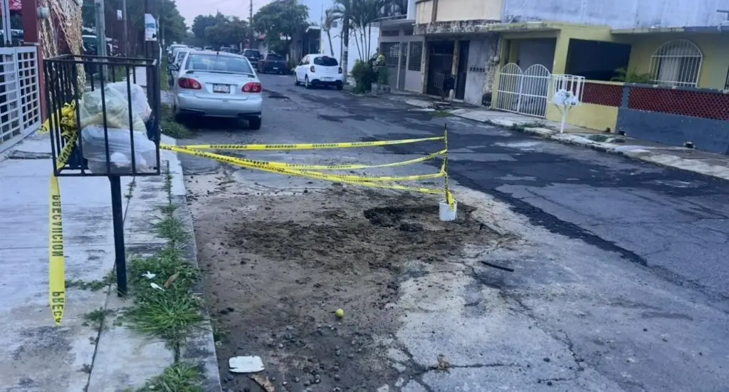 Piden terminar reparaciones de fuga de agua en Veracruz 