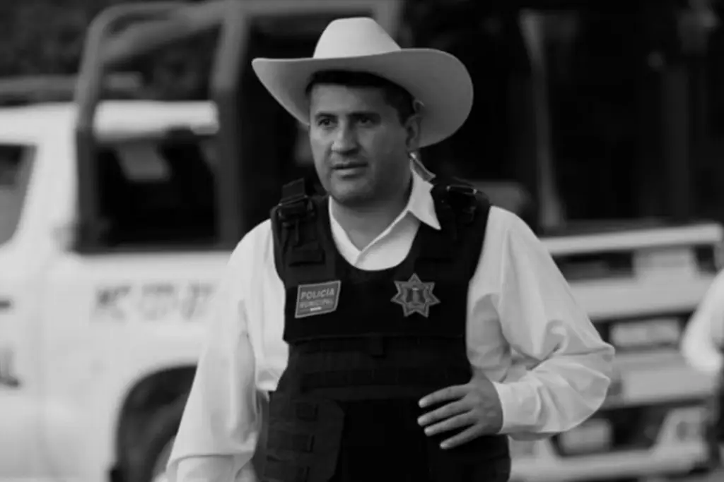 Imagen Peritaje independiente cuestiona versión oficial en el asesinato de Carlos Manzo