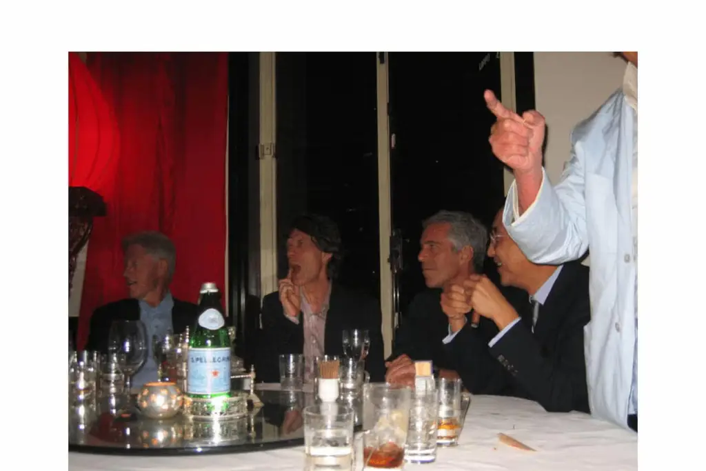 Imagen Departamento de Justicia de EU publica más archivos del caso Epstein