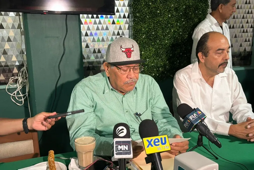 Imagen Baxin niega uso político de la basura; admite cobro de horas extras pese a ser líder sindical 