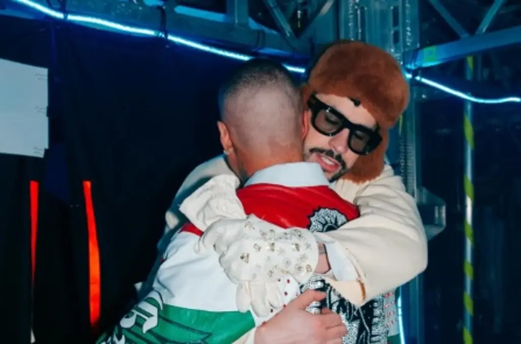 Así fue la reconciliación de Bad Bunny y J Balvin tras concierto en CDMX 