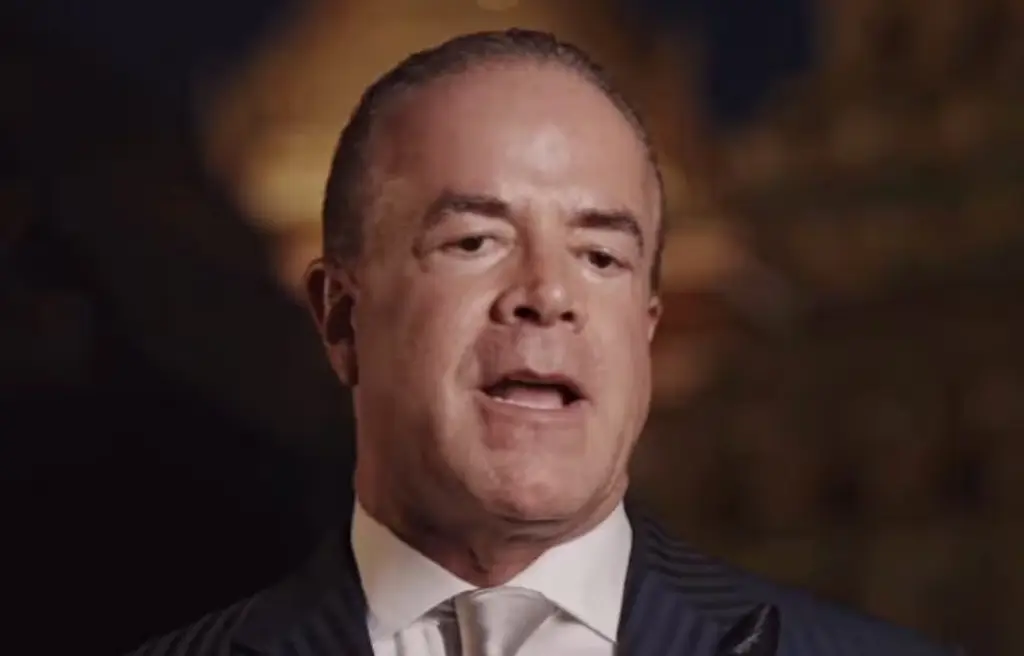 Imagen Revocan amparo a Raúl Rocha, dueño de Miss Universo; podría ser detenido