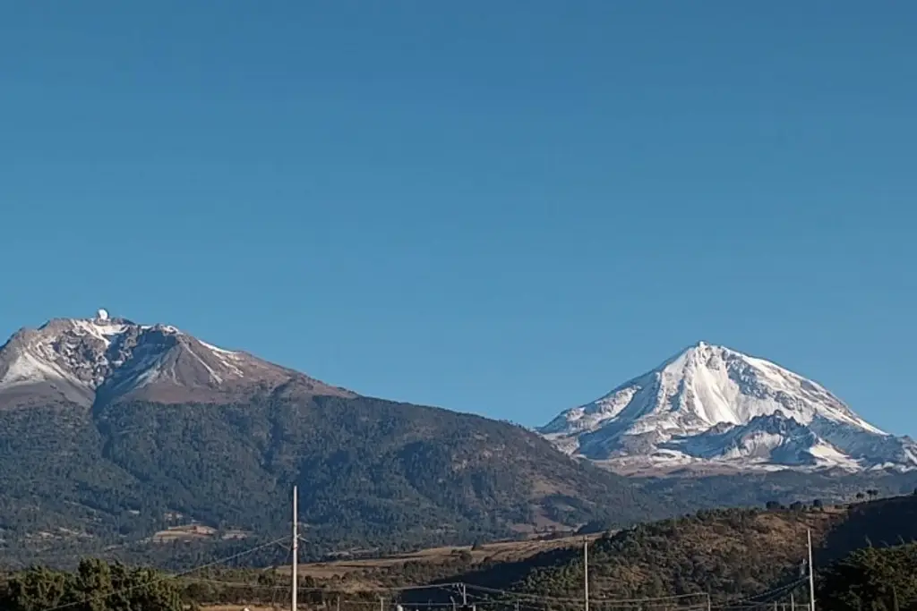 Imagen ¡Espectacular! Se registra primera nevada durante invierno en Pico de Orizaba 