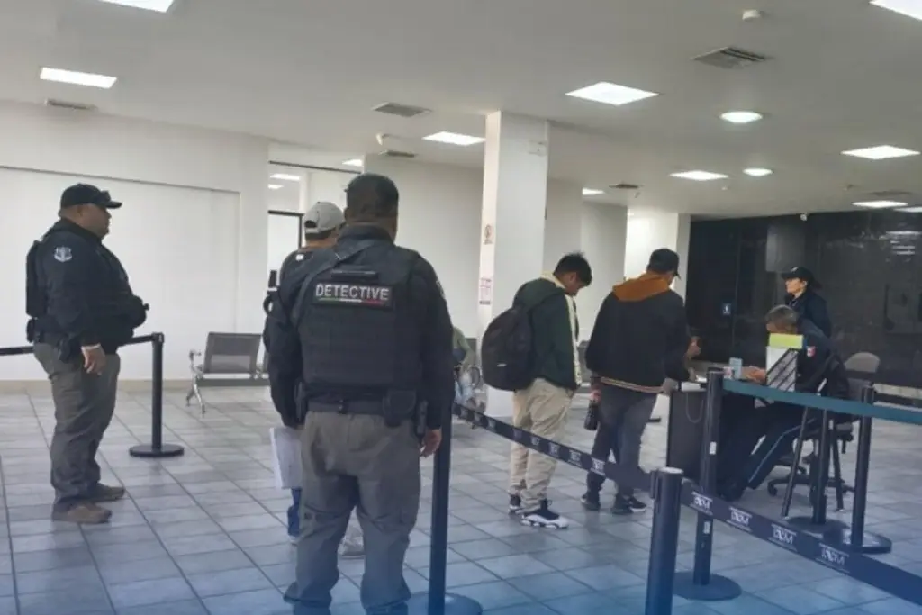 Imagen Rescatan a 17 mirgantes en Ciudad Juárez; los tenían sin comer