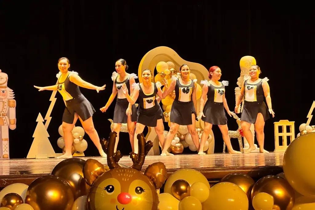 Lindo y emotivo Festival Navideño del Club Maggy en Veracruz 