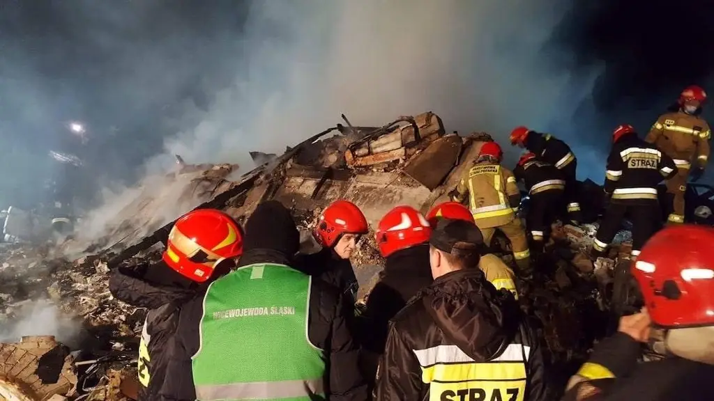 Incendio en bar en estación suiza de esquí causa decenas de muertos y centenar de heridos (+Video)