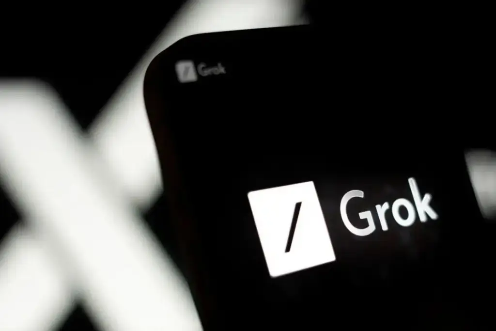 Imagen Indignación contra IA Grok, por creación de imágenes sexualizadas de menores