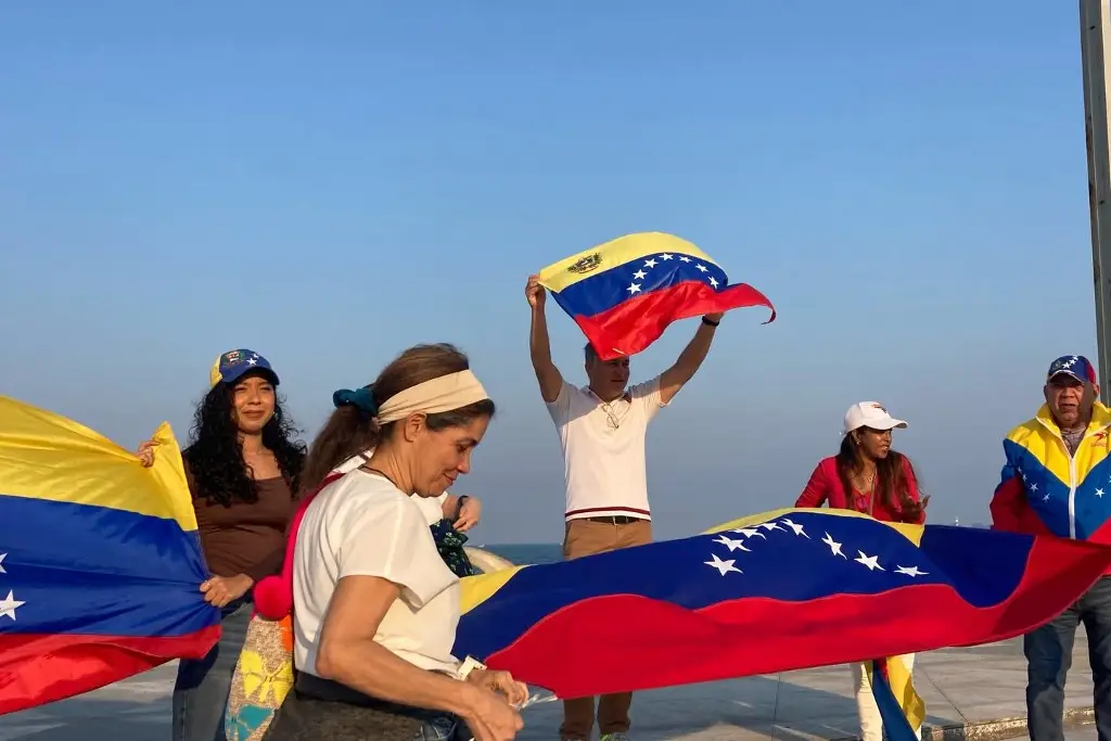 Imagen Que se busquen vías para la paz mediante el diálogo en Venezuela, pide Iglesia