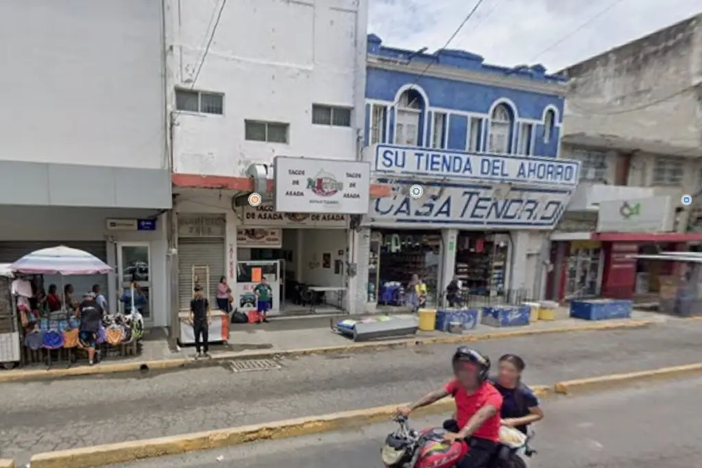 Imagen Movilización de bomberos cerca de la zona de mercados en Veracruz; esto pasó