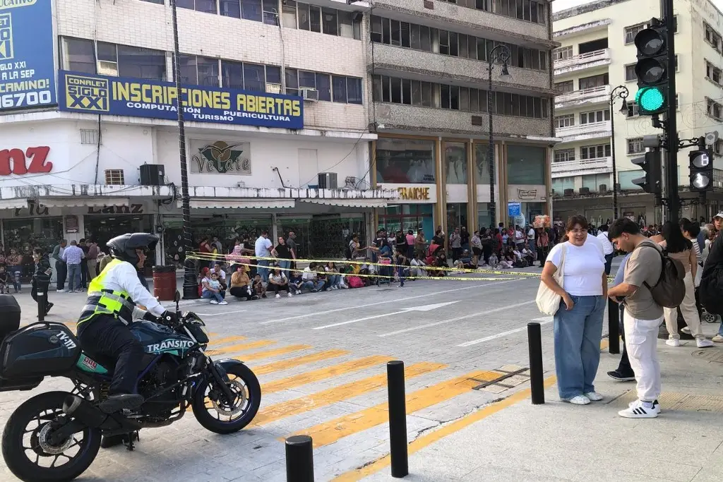 Imagen Por desfile del Día de Reyes, hay cierre vial en el centro de Veracruz