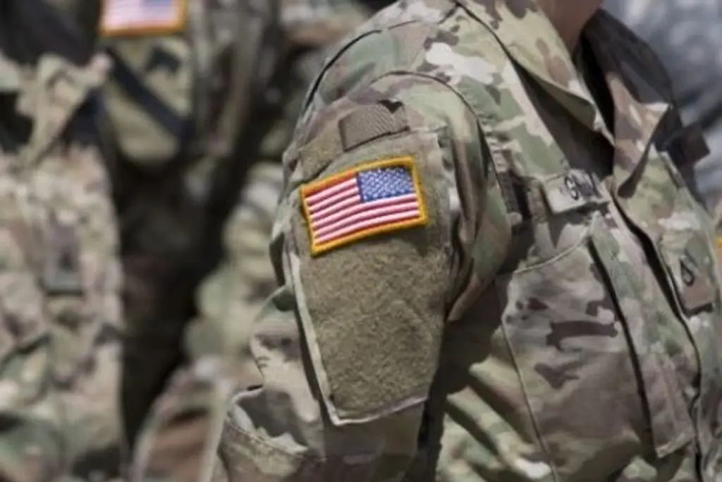 Siguen recuperándose dos militares de EU heridos en operación de Venezuela, según CBS