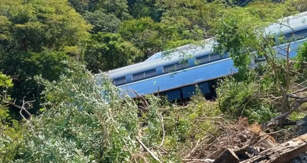 Imagen Tren Interoceánico cumple 10 días sin operar: siguen peritajes tras descarrilamiento