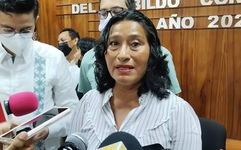 Imagen Investigan a alcaldesa de Acapulco por collar de más de 200 mil pesos