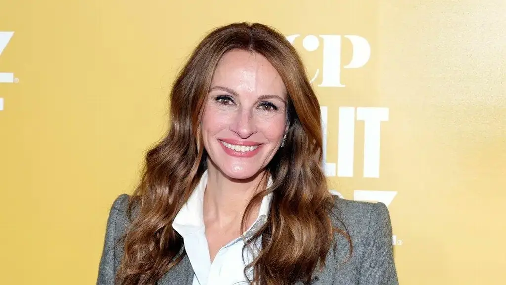 Julia Roberts, Charli xcx y Snoop Dogg entre los presentadores de los Globos de Oro