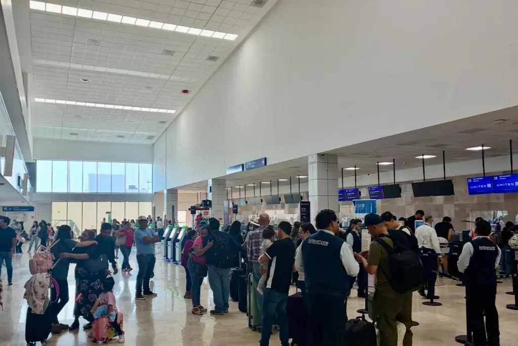 Imagen Niebla genera retrasos en aeropuerto de Veracruz 