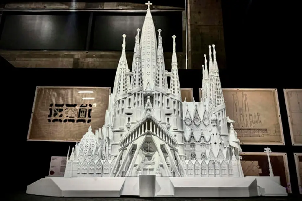 El legado de Antonio Gaudí se 'reconstruye' en Tokio 100 años después de su muerte