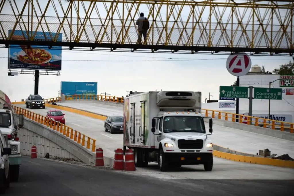 Imagen Cierre en Las Trancas expone fragilidad vial en Xalapa