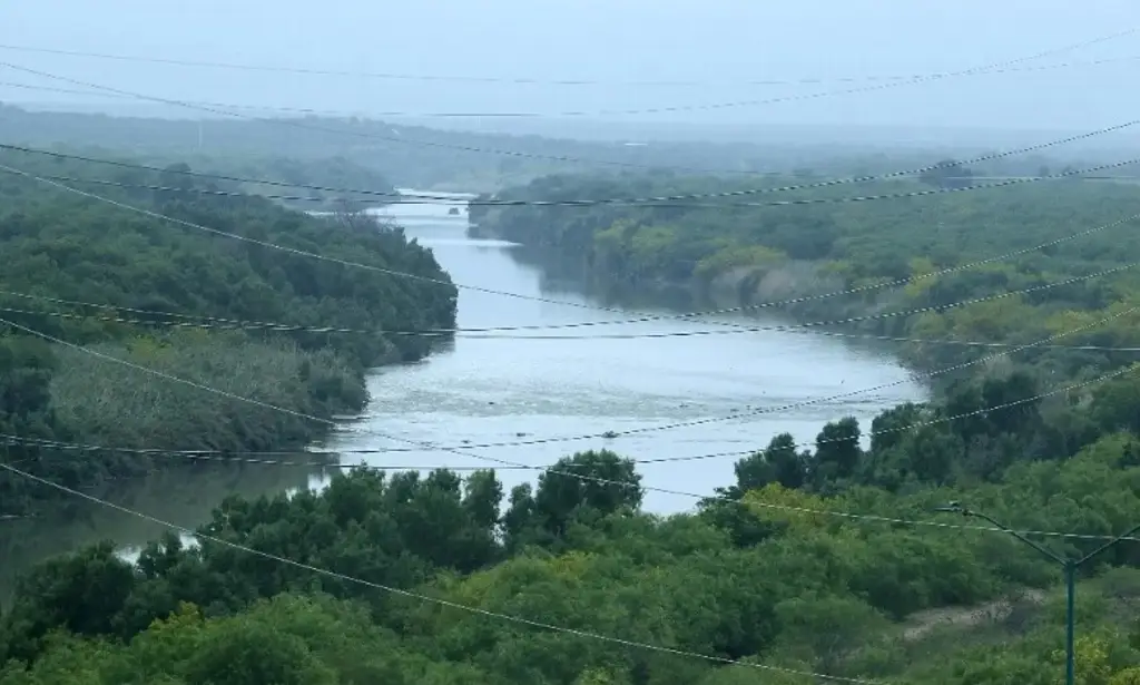 Embajada de EU en México advierte de instalación de 'barreras flotantes' en el río Bravo